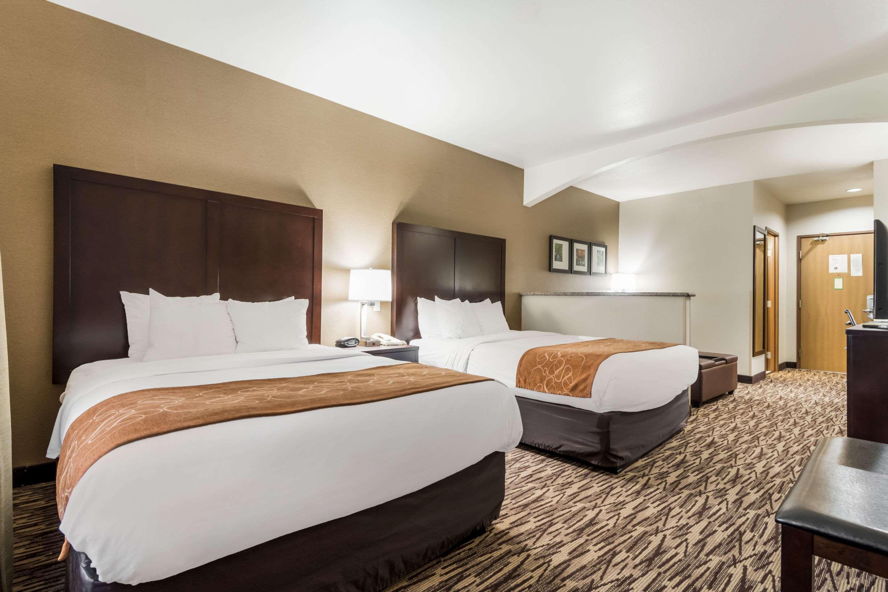 Comfort Suites Portland Airport Экстерьер фото