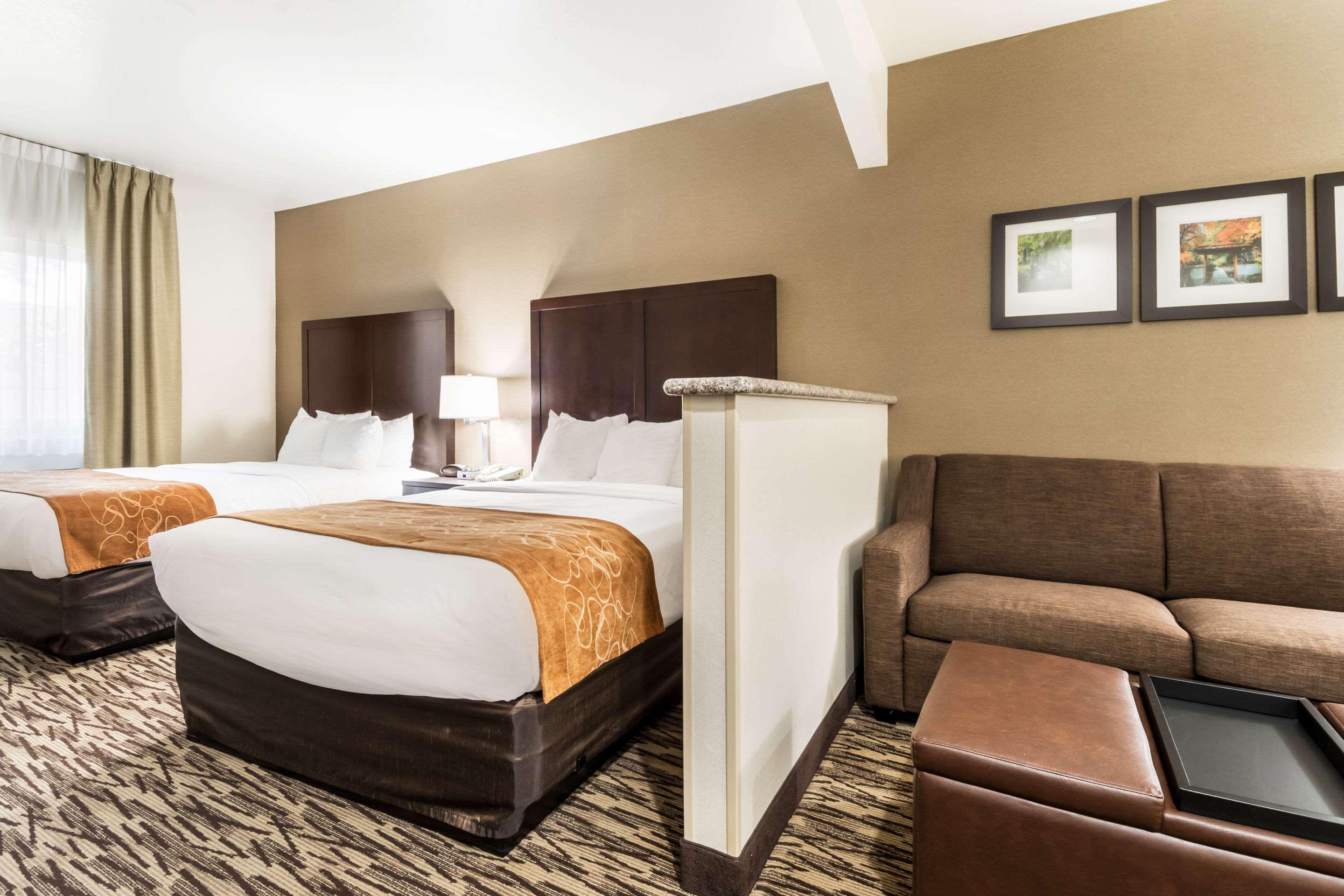 Comfort Suites Portland Airport Экстерьер фото