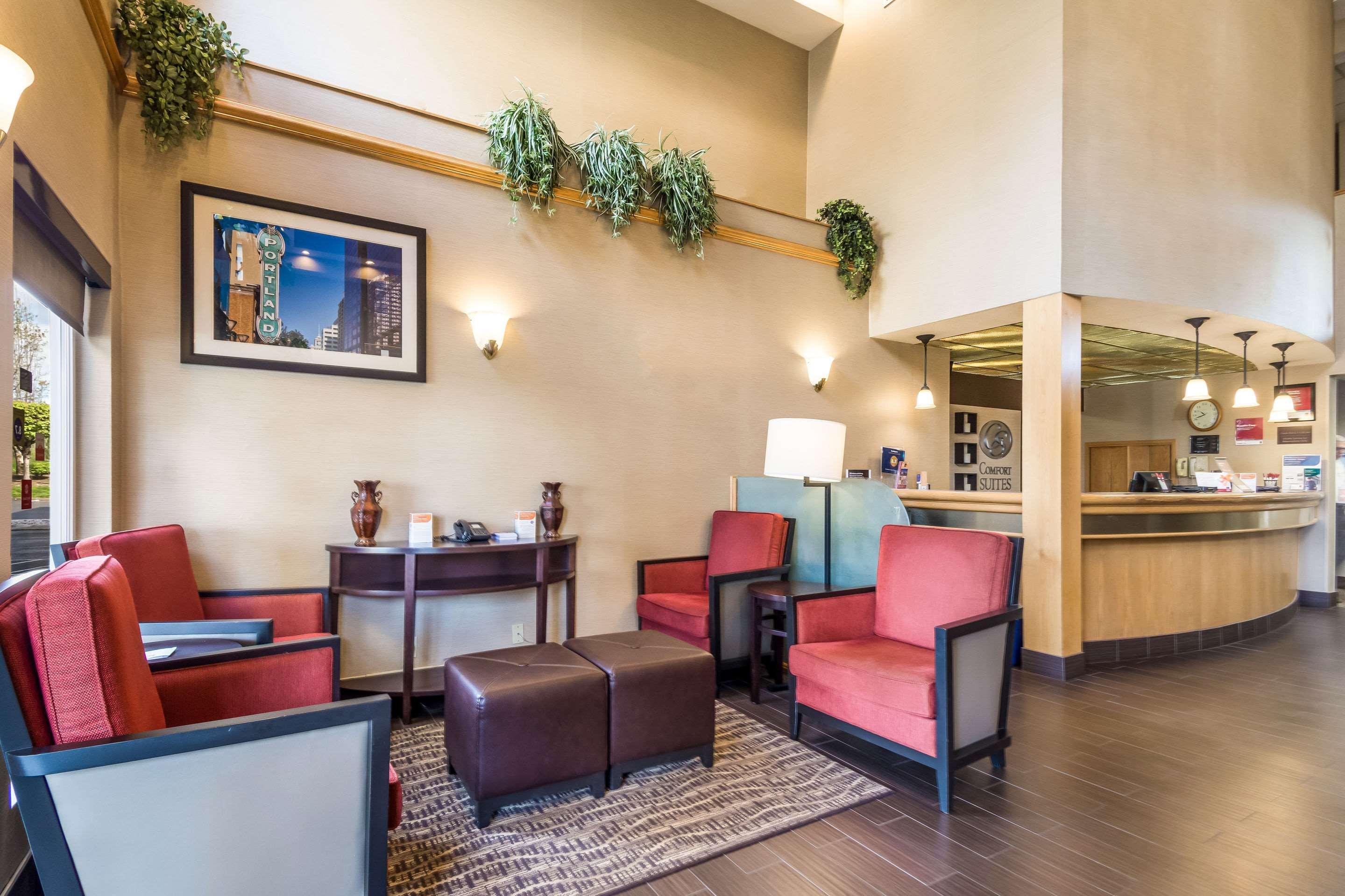 Comfort Suites Portland Airport Экстерьер фото
