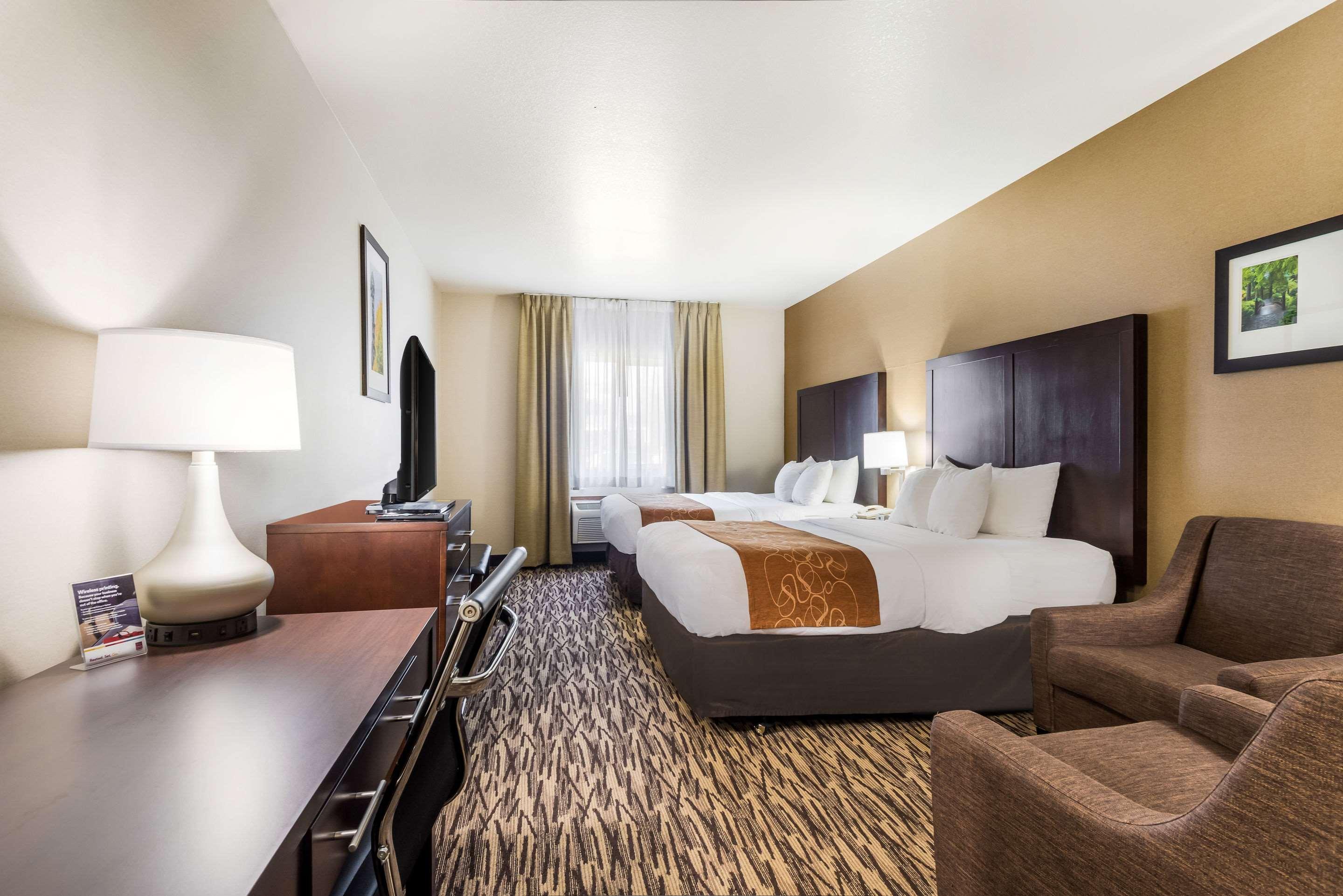 Comfort Suites Portland Airport Экстерьер фото